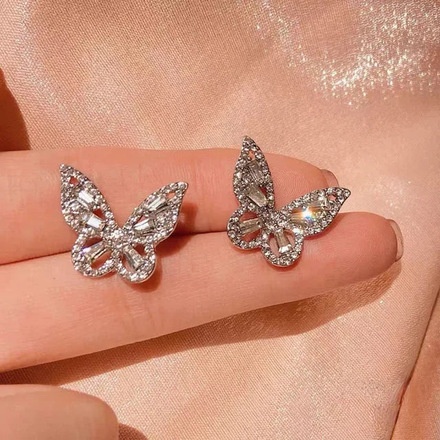 Elegant White Zircon Flower Pendant Earrings for Women