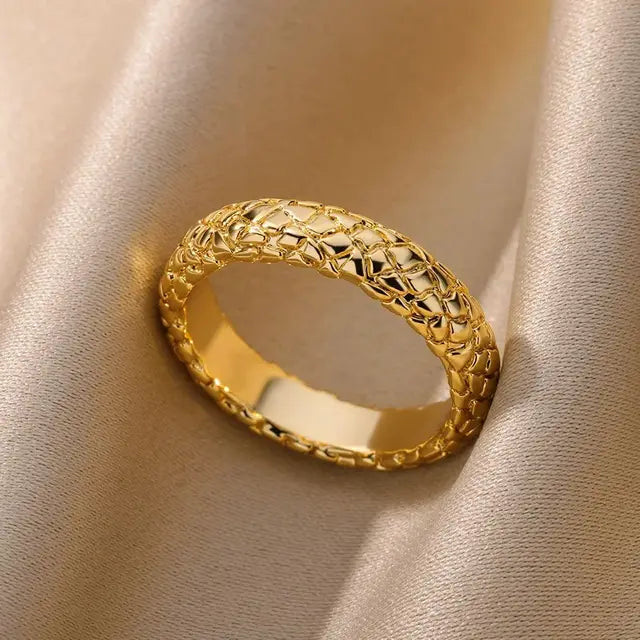 Gold Stainless Steel Twisted Snake Ring - Vintage Aesthetic Wedding Jewelry